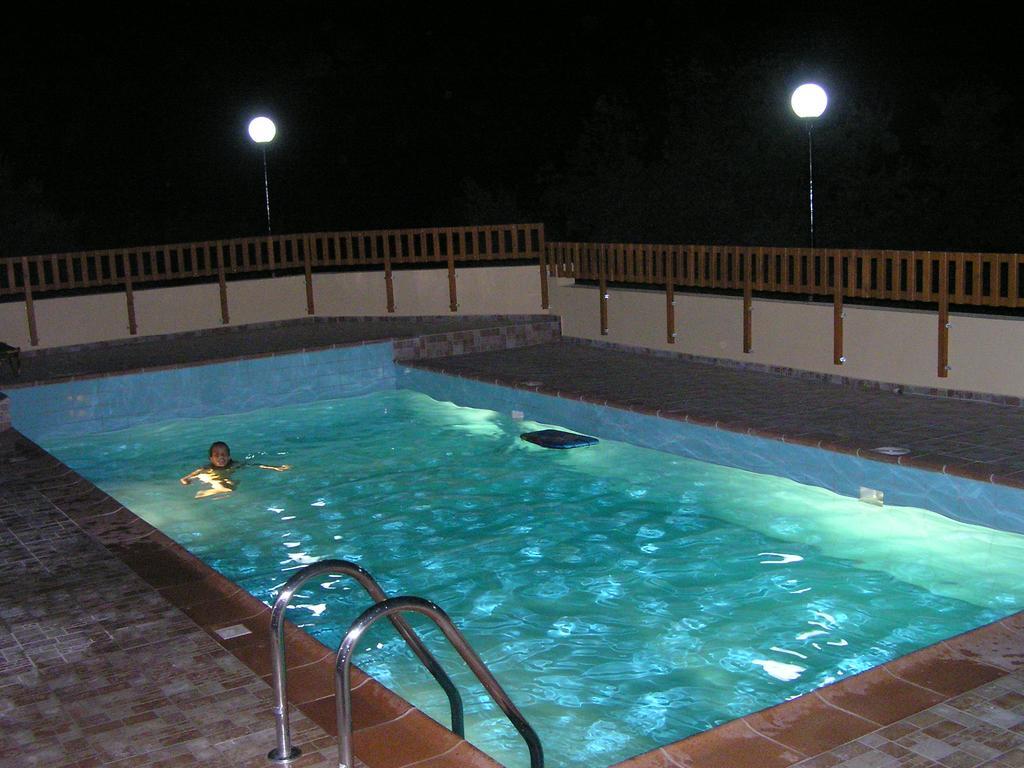 Stratos Villas Kaloniktis ภายนอก รูปภาพ